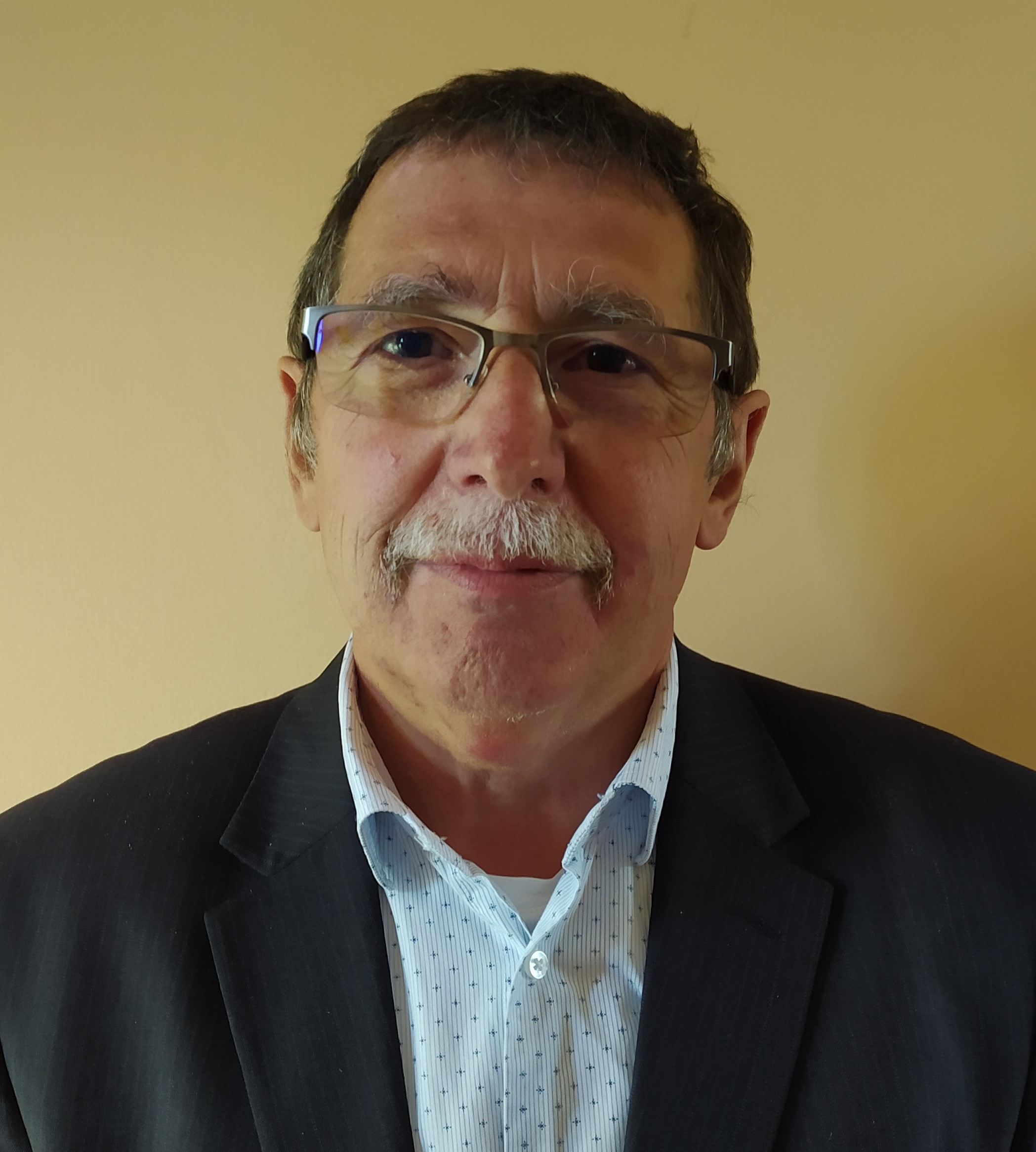 Varjú József - tag